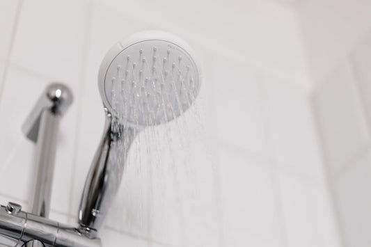 Acqua fredda ed erezione: mito virale o beneficio reale?